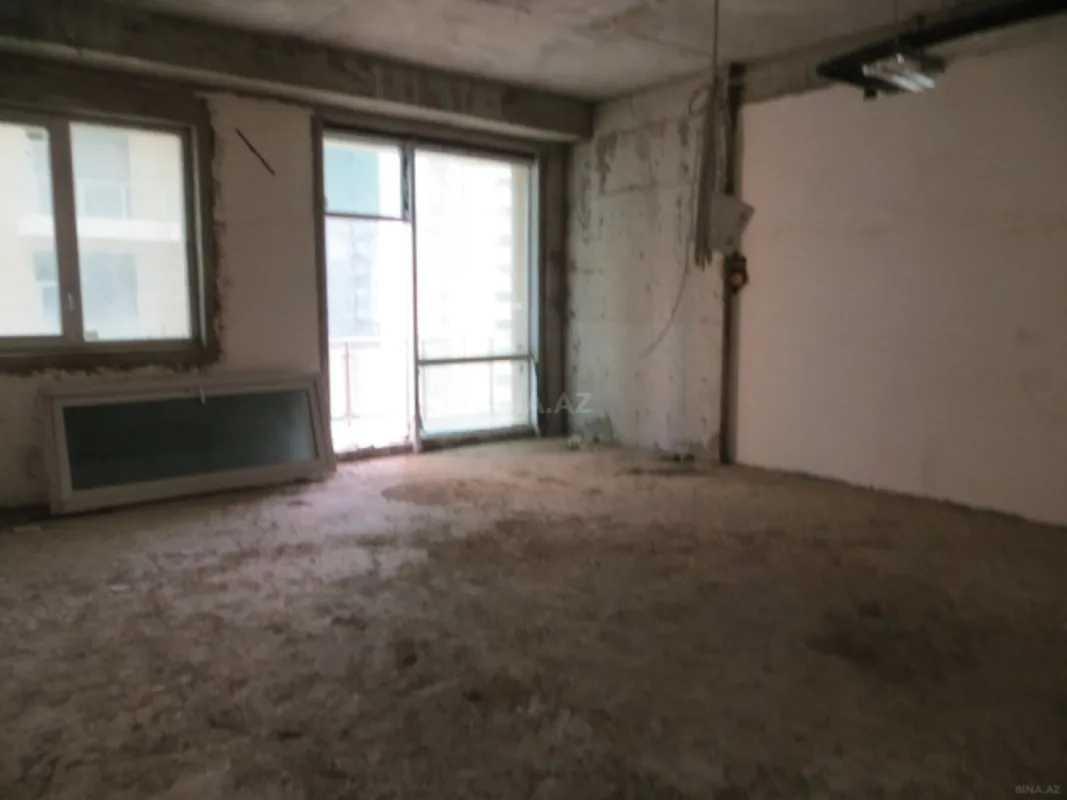 Satılır 2 otaqlı mənzil 66.2 m²