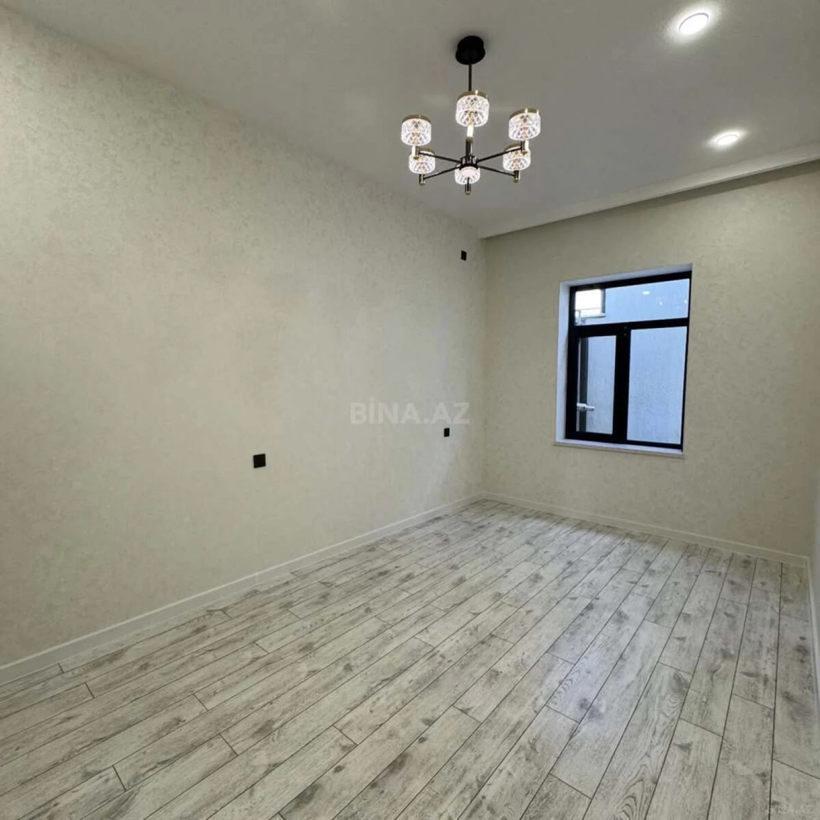 Satılır 1 otaqlı həyət evi 150 m²