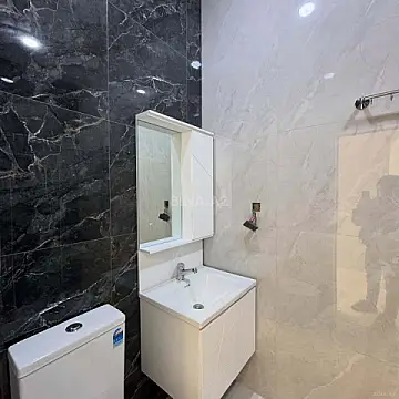 Satılır 1 otaqlı həyət evi 150 m²