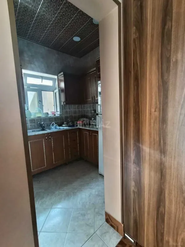 Satılır 6 otaqlı həyət evi 296 m²
