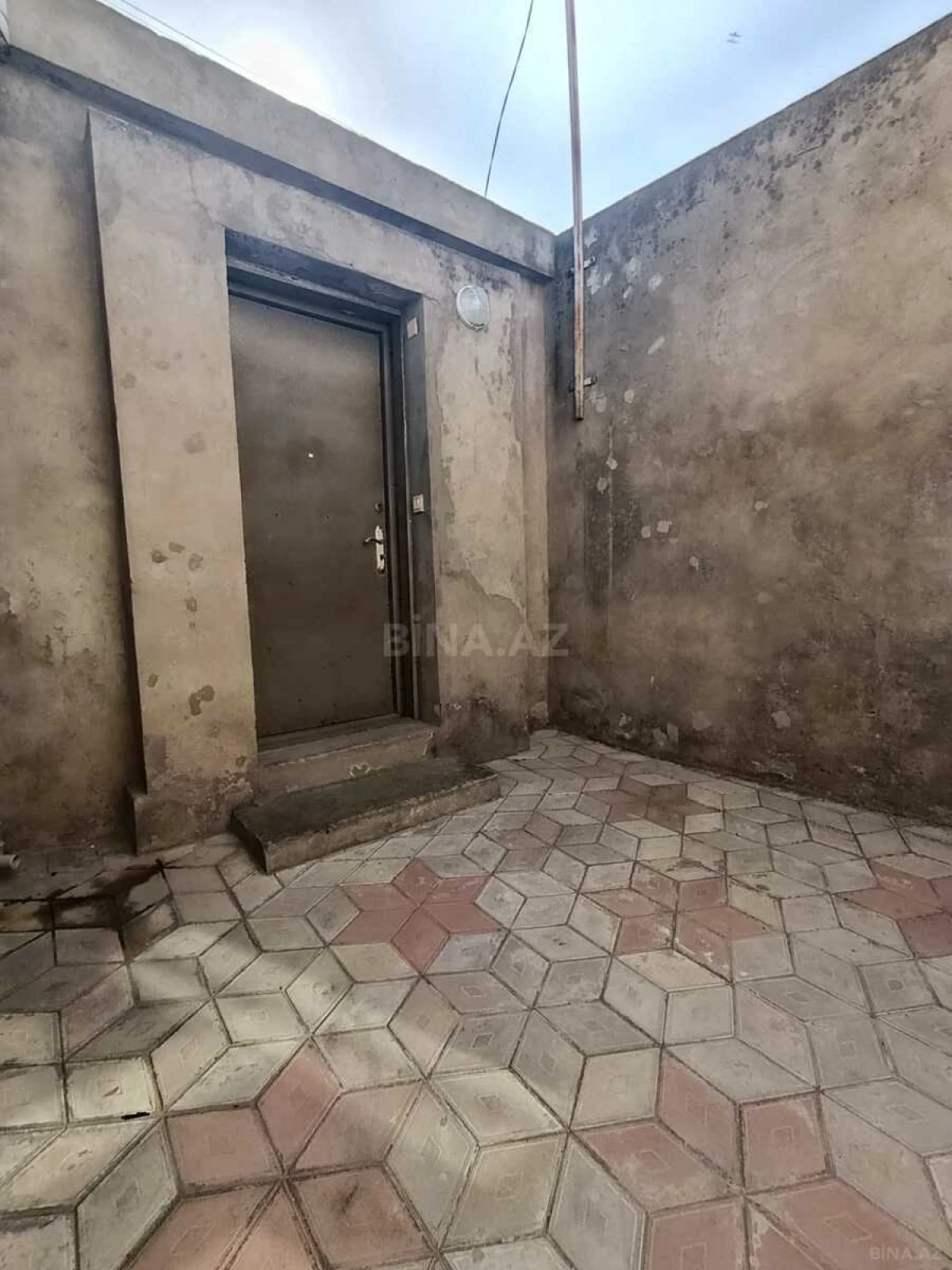 Satılır 6 otaqlı həyət evi 296 m²