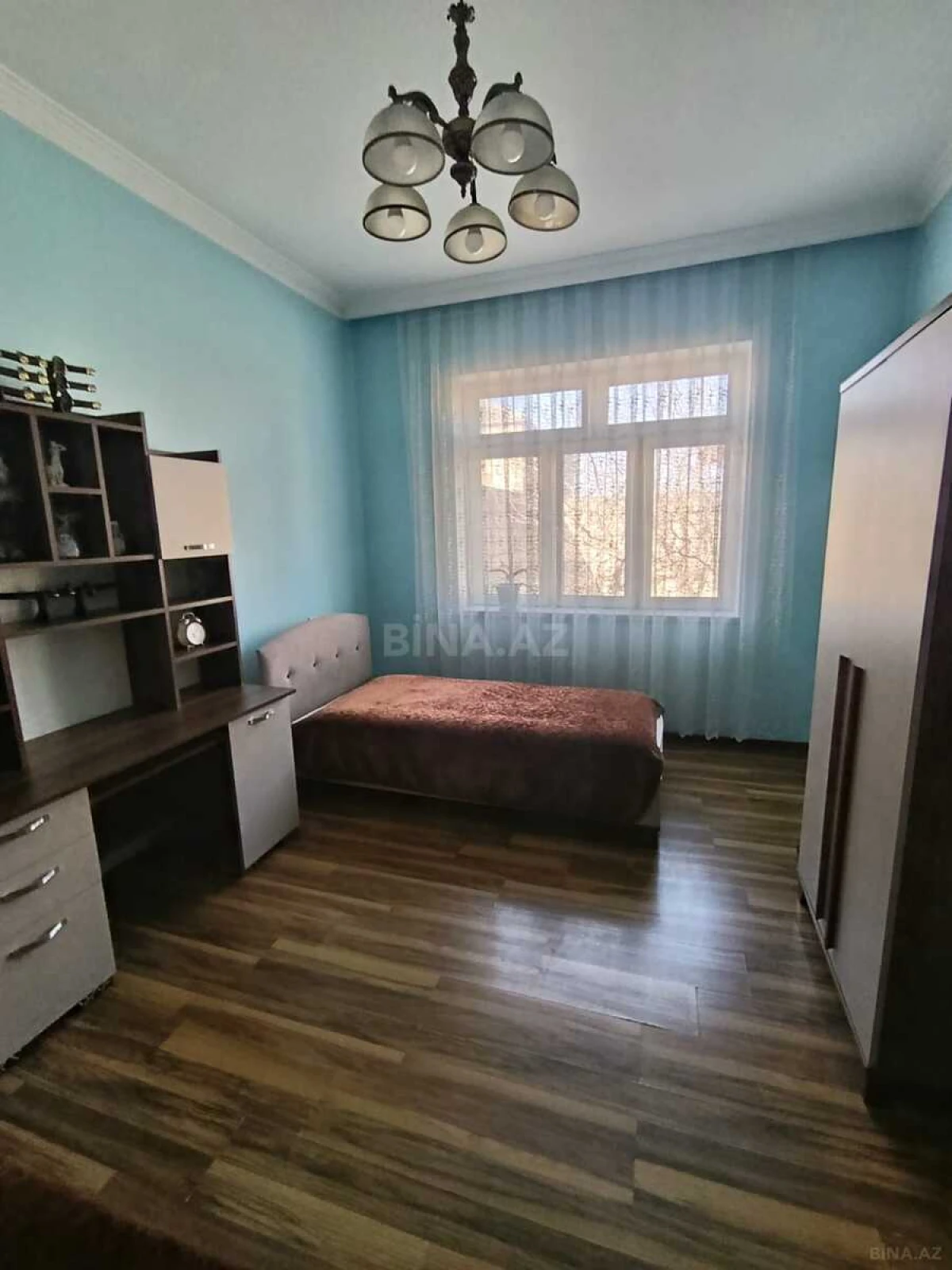 Satılır 6 otaqlı həyət evi 296 m²