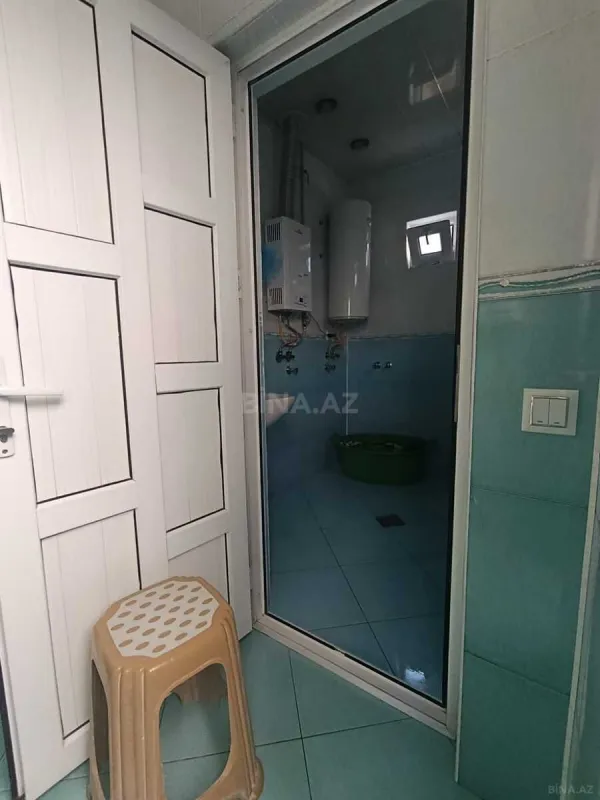 Satılır 6 otaqlı həyət evi 296 m²