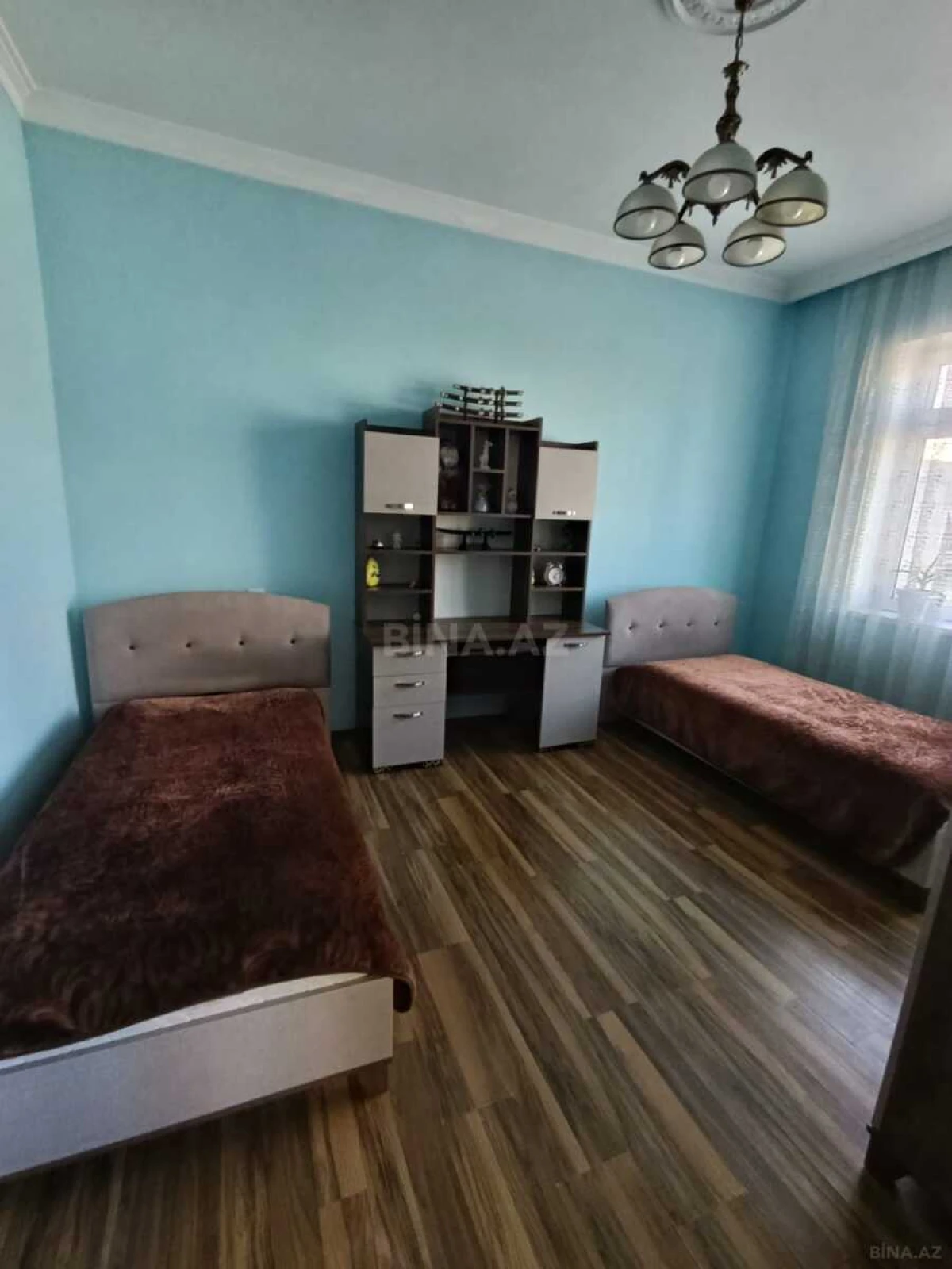 Satılır 6 otaqlı həyət evi 296 m²