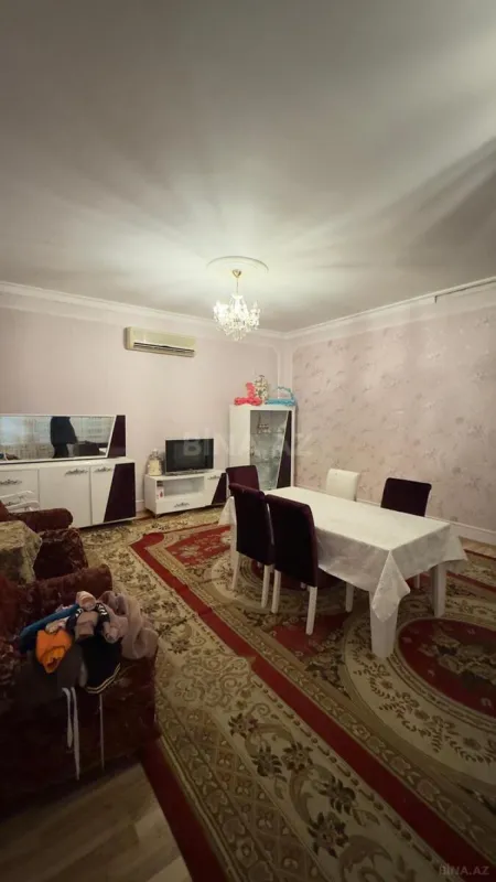 Satılır obyekt 500 m²