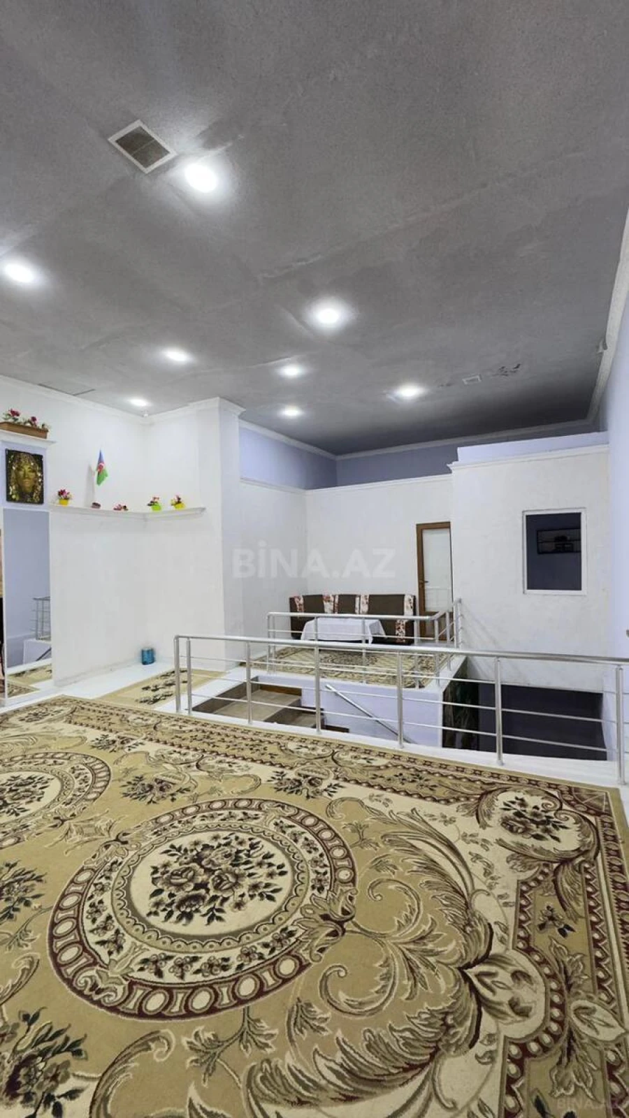 Satılır obyekt 500 m²