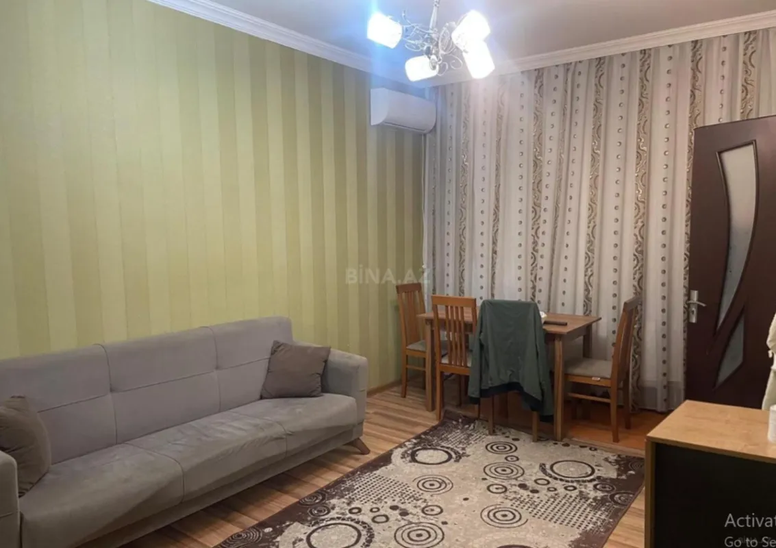 Kirayə verilir 2 otaqlı mənzil 45 m²