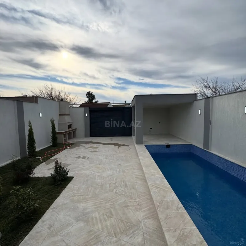 Satılır 4 otaqlı həyət evi 150 m²