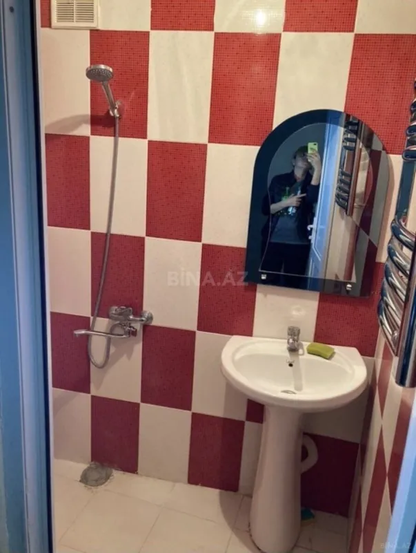 Kirayə verilir 2 otaqlı mənzil 58 m²