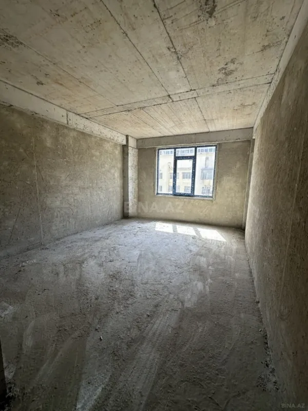 Satılır 2 otaqlı mənzil 76.5 m²