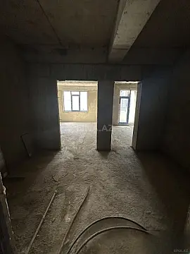 Satılır 2 otaqlı mənzil 76.5 m²