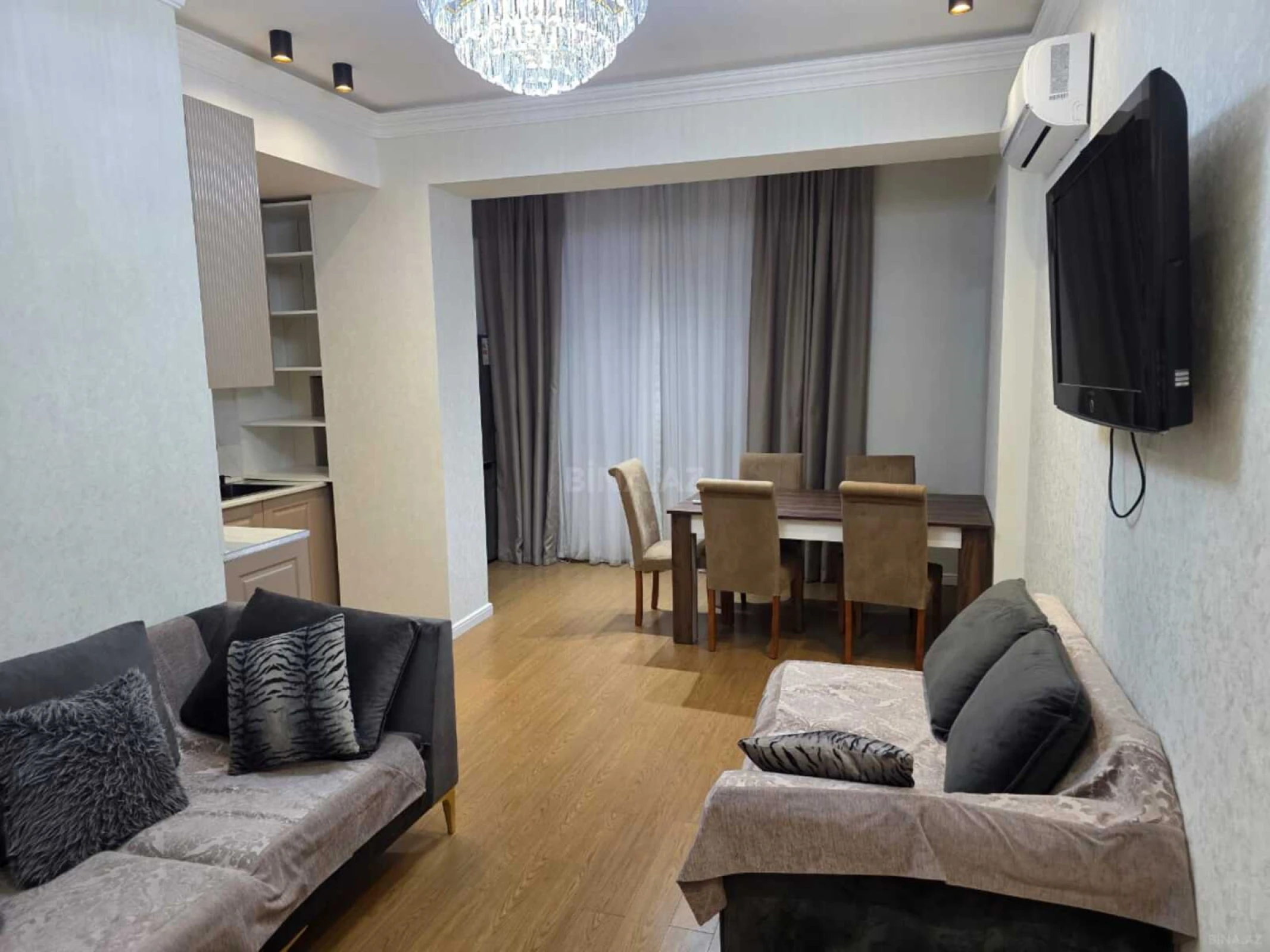 Kirayə verilir 3 otaqlı mənzil 105 m²