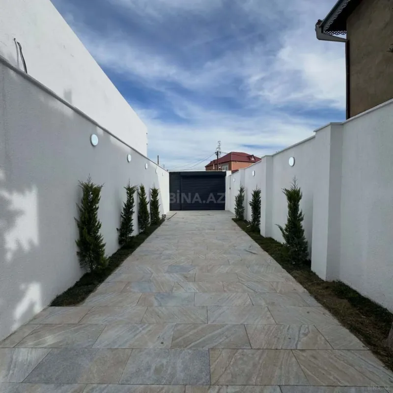 Satılır 4 otaqlı həyət evi 160 m²