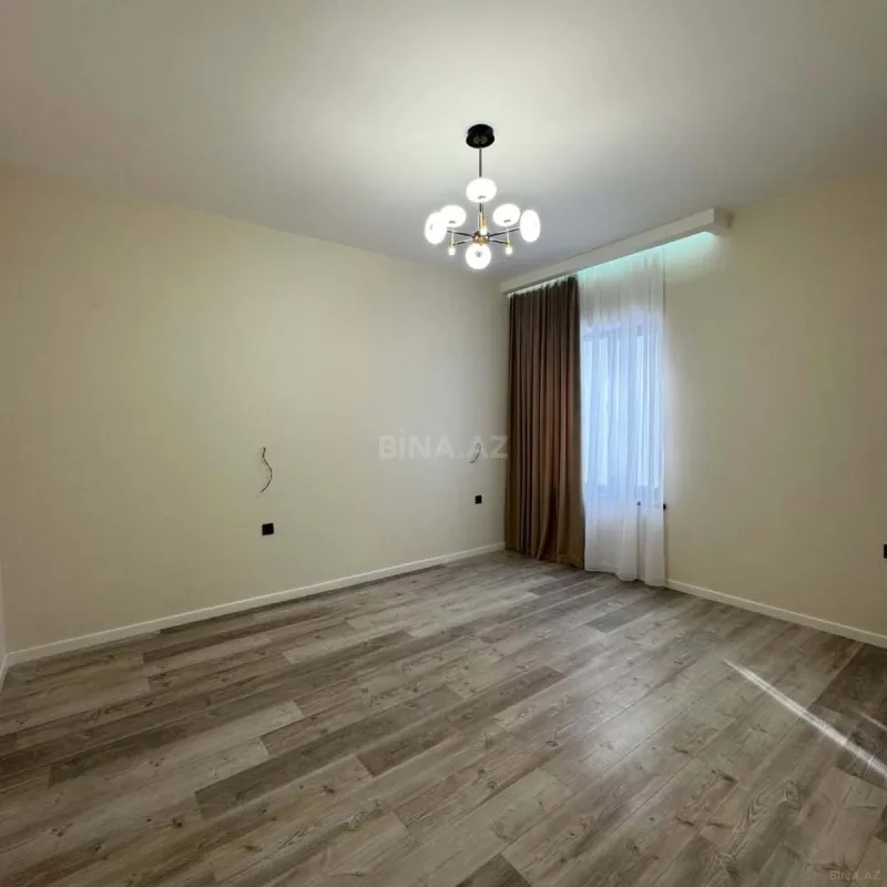 Satılır 4 otaqlı həyət evi 160 m²