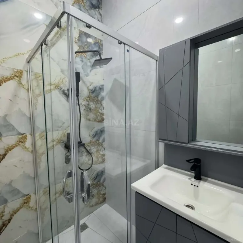 Satılır 4 otaqlı həyət evi 160 m²