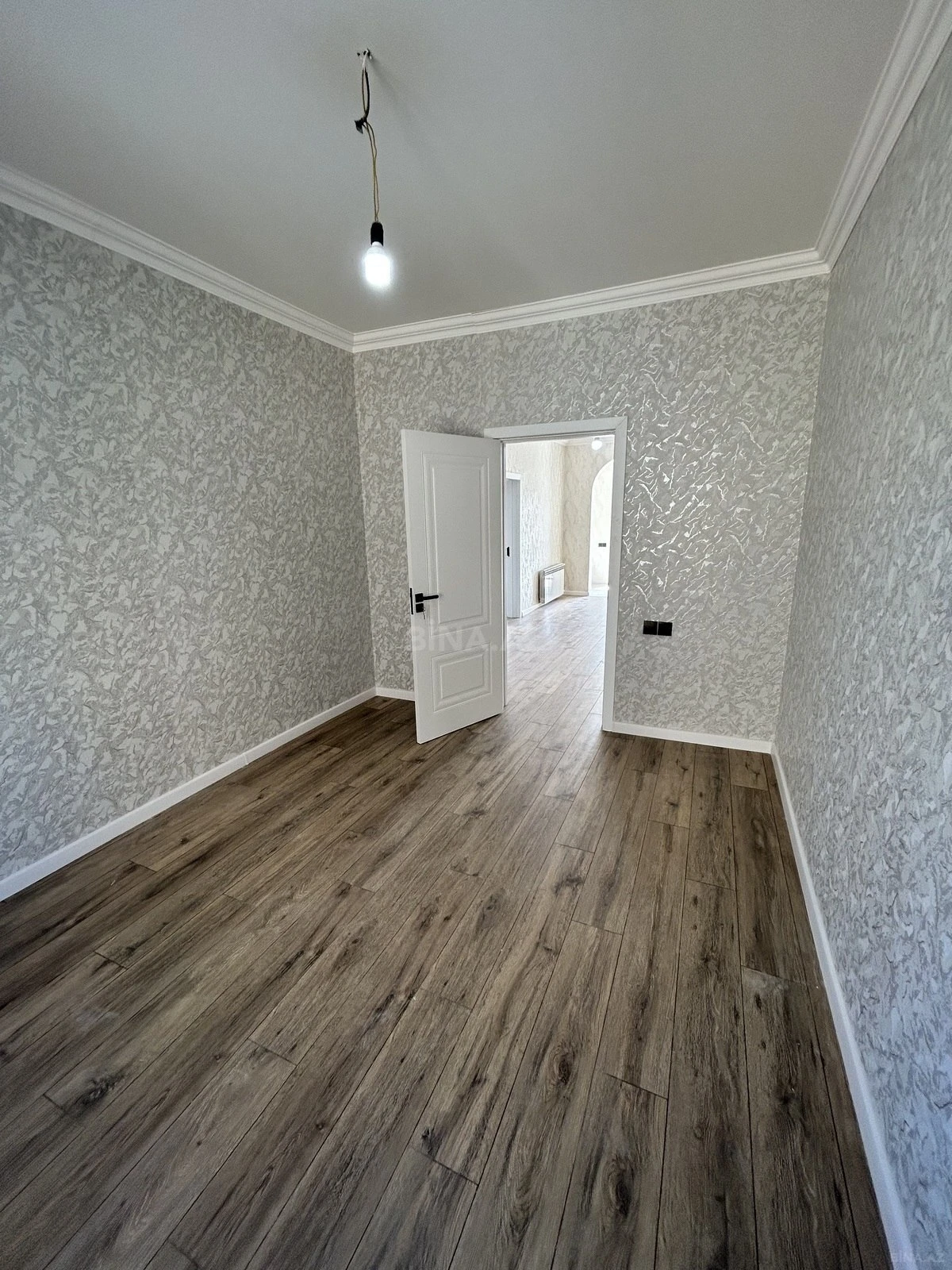 Satılır 4 otaqlı həyət evi 145 m²