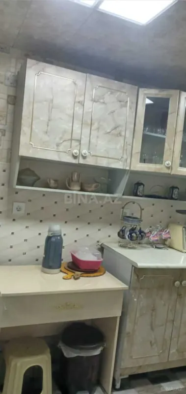 Satılır 5 otaqlı həyət evi 180 m²