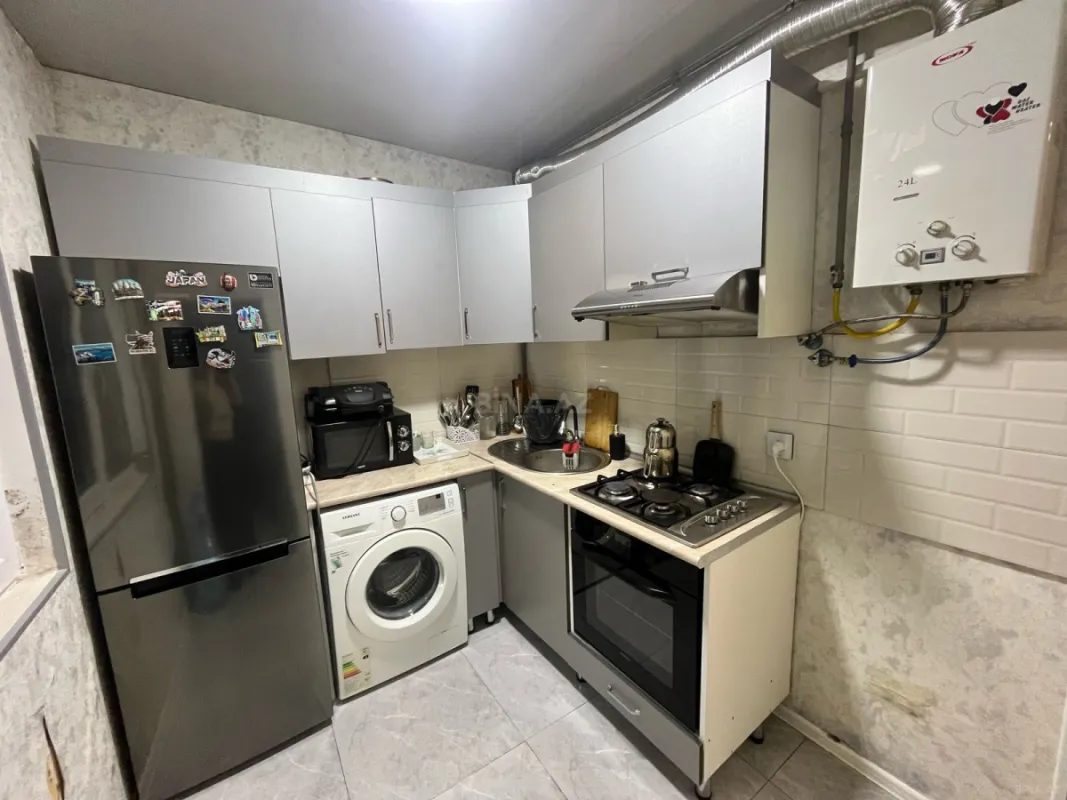 Kirayə verilir 2 otaqlı mənzil 48 m²