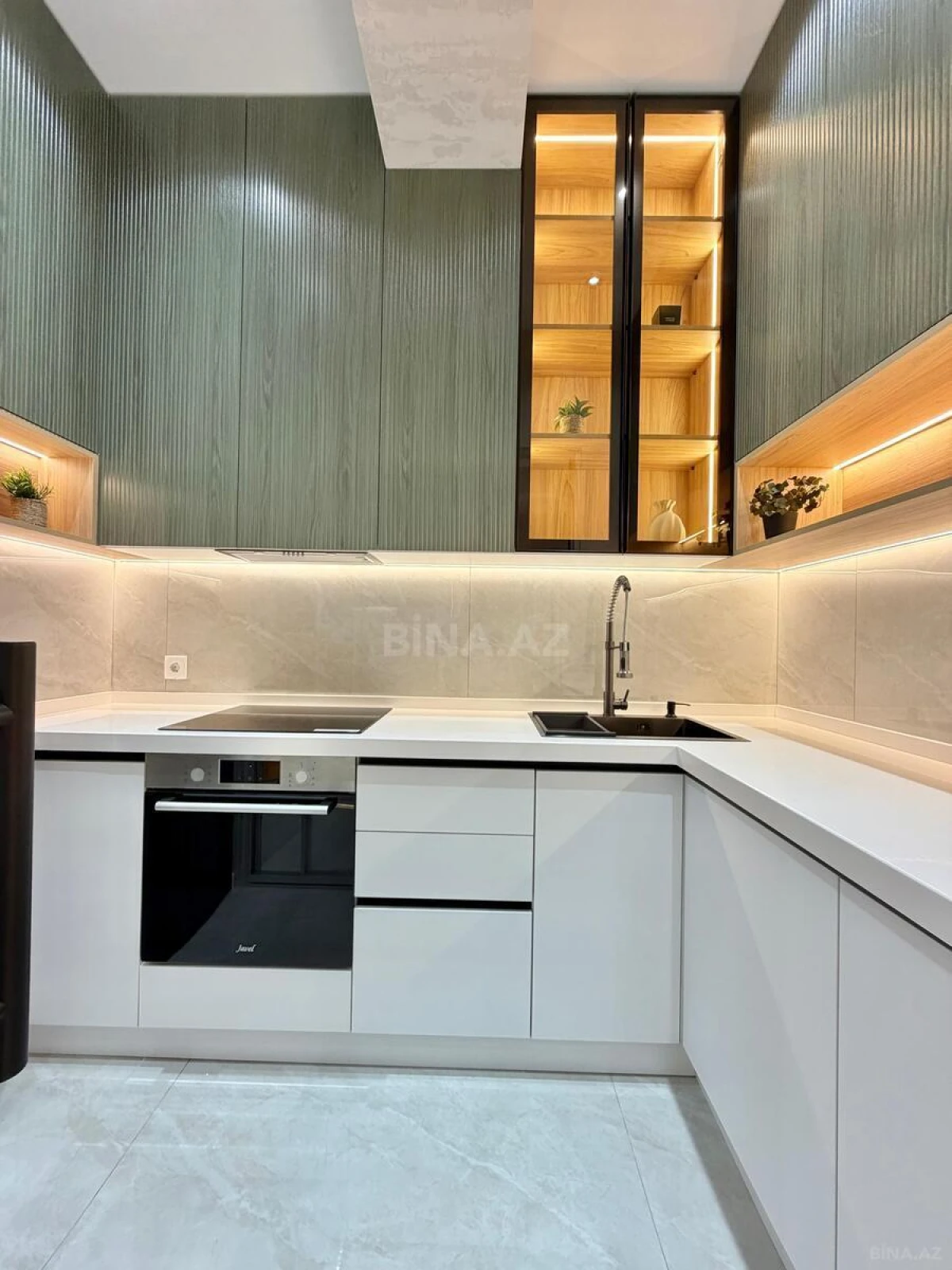 Satılır 2 otaqlı mənzil 65 m²