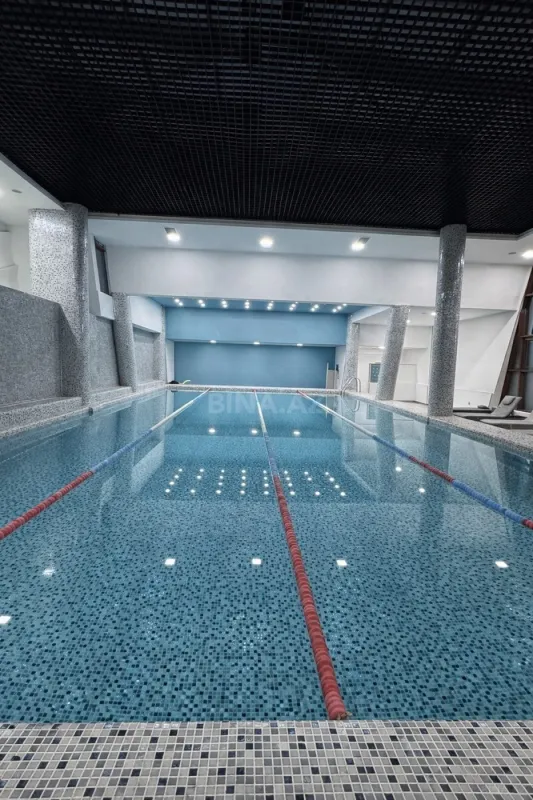 Kirayə verilir 3 otaqlı mənzil 220 m²