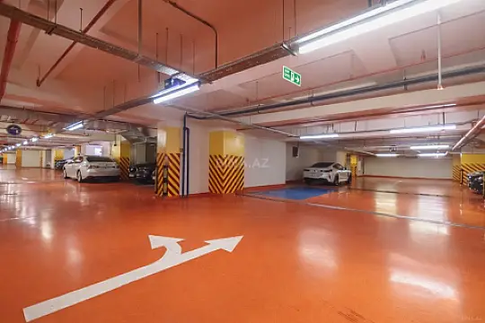 Kirayə verilir 3 otaqlı mənzil 220 m²