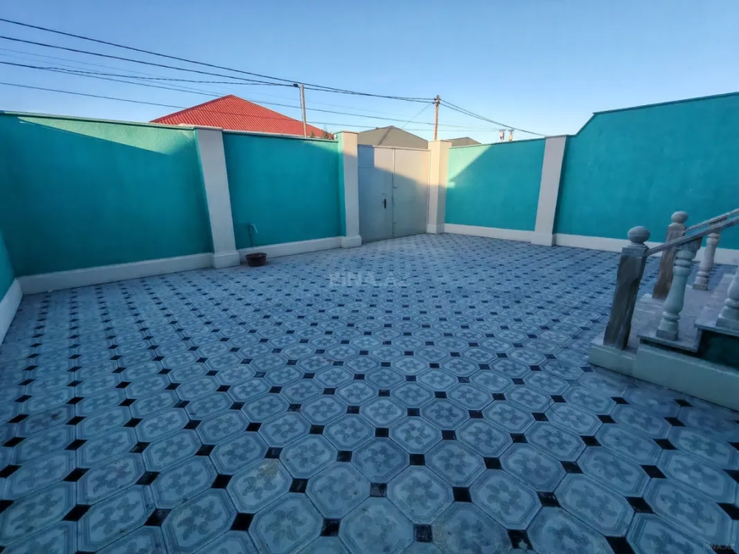 Satılır 4 otaqlı həyət evi 120 m²