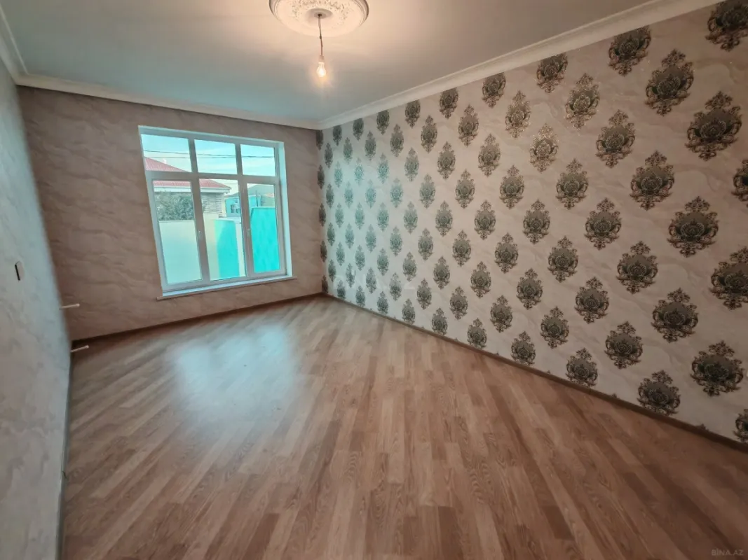 Satılır 4 otaqlı həyət evi 120 m²