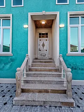 Satılır 4 otaqlı həyət evi 120 m²