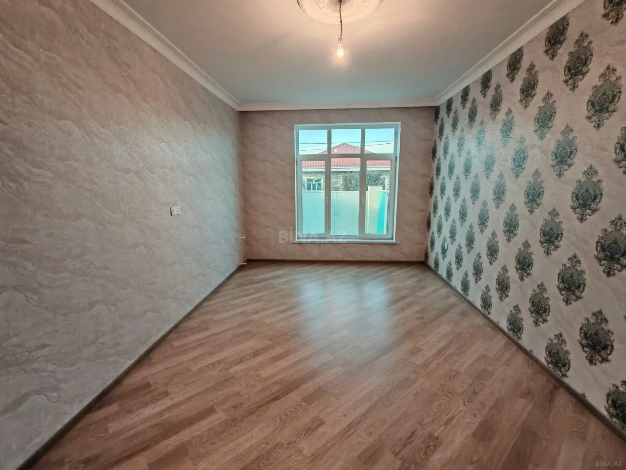 Satılır 4 otaqlı həyət evi 120 m²