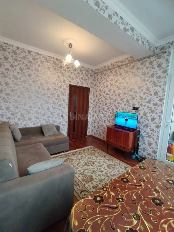 Satılır 2 otaqlı mənzil 62 m²