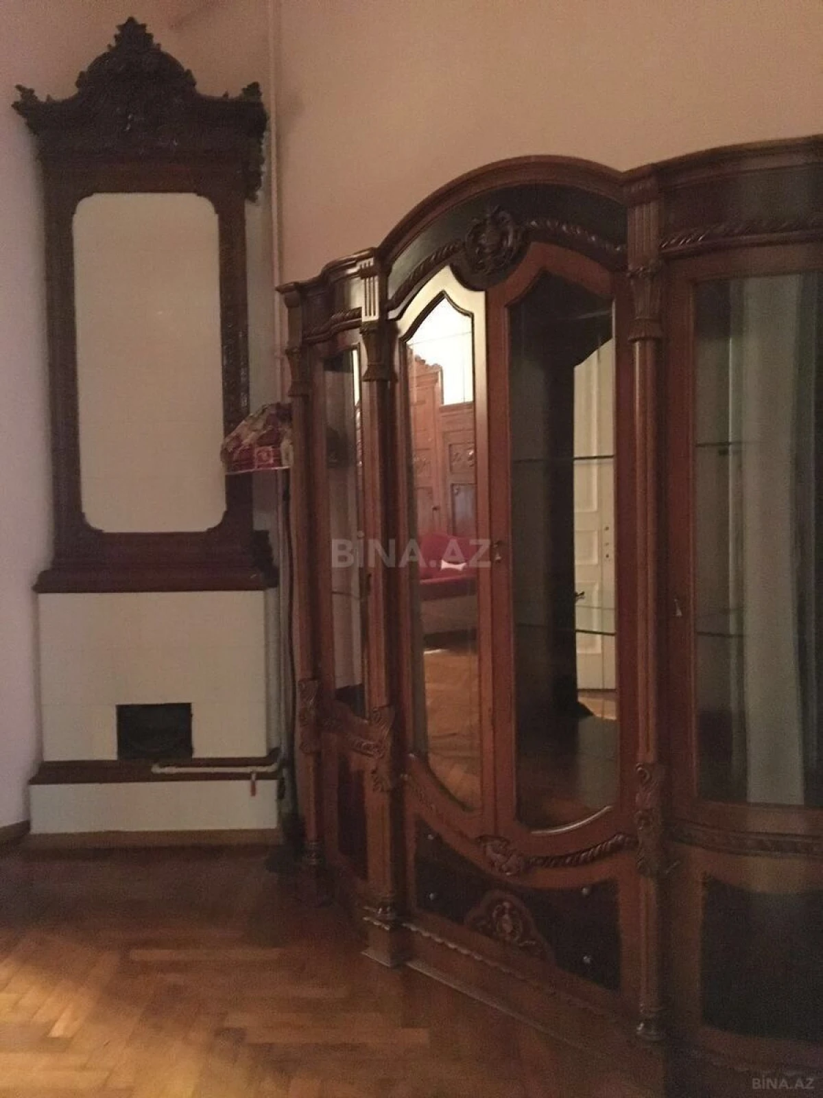 Kirayə verilir 4 otaqlı mənzil 100 m²