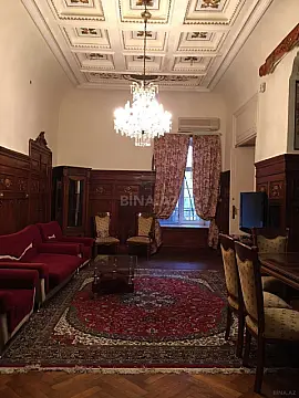 Kirayə verilir 4 otaqlı mənzil 100 m² — Bakı, Sahil qəs. 4 otaq 100.00 m²