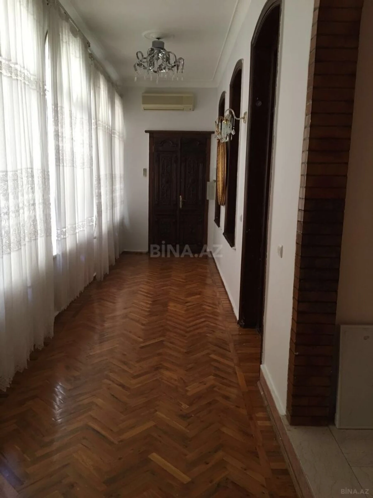 Kirayə verilir 4 otaqlı mənzil 100 m²