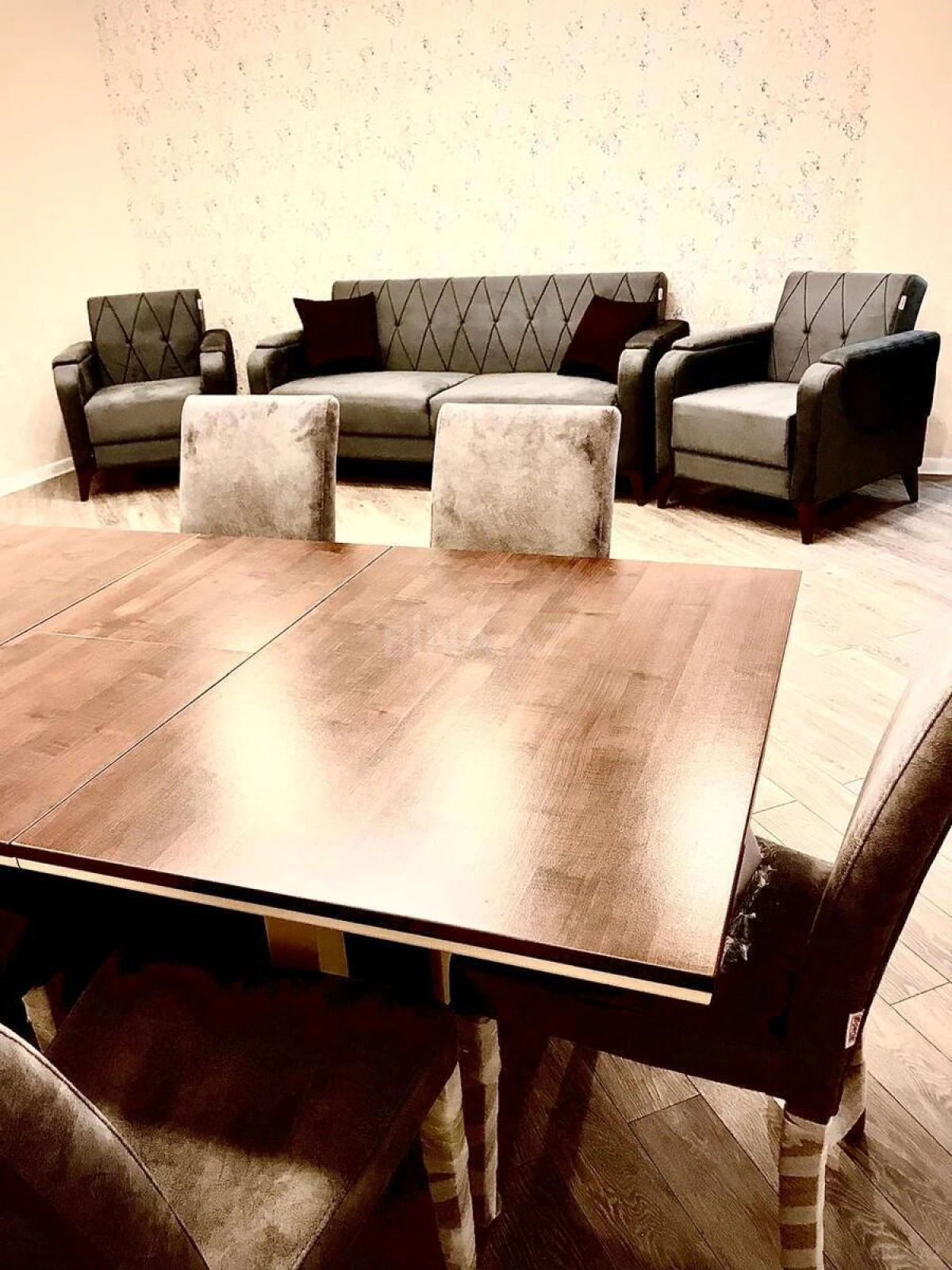 Kirayə verilir 3 otaqlı mənzil 100 m²