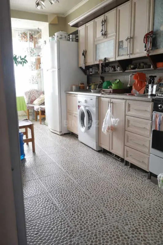Satılır 3 otaqlı mənzil 80 m²