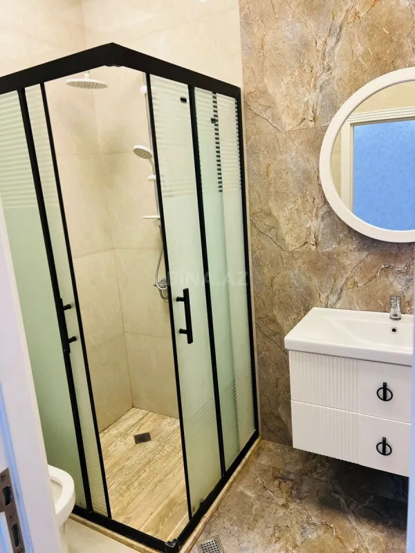 Kirayə verilir 3 otaqlı mənzil 101 m²