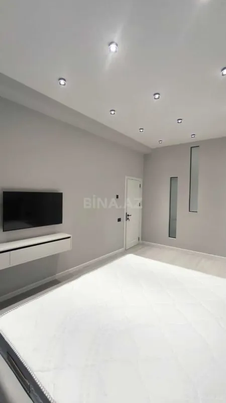 Satılır 3 otaqlı mənzil 91.9 m²