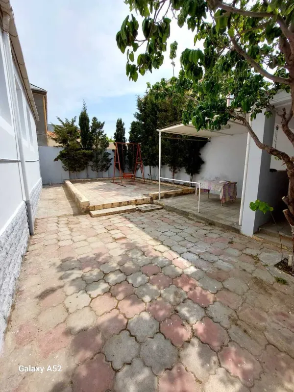Satılır 4 otaqlı həyət evi 120 m²