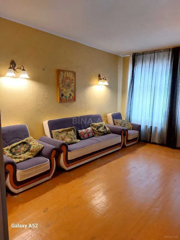 Satılır 4 otaqlı həyət evi 120 m²