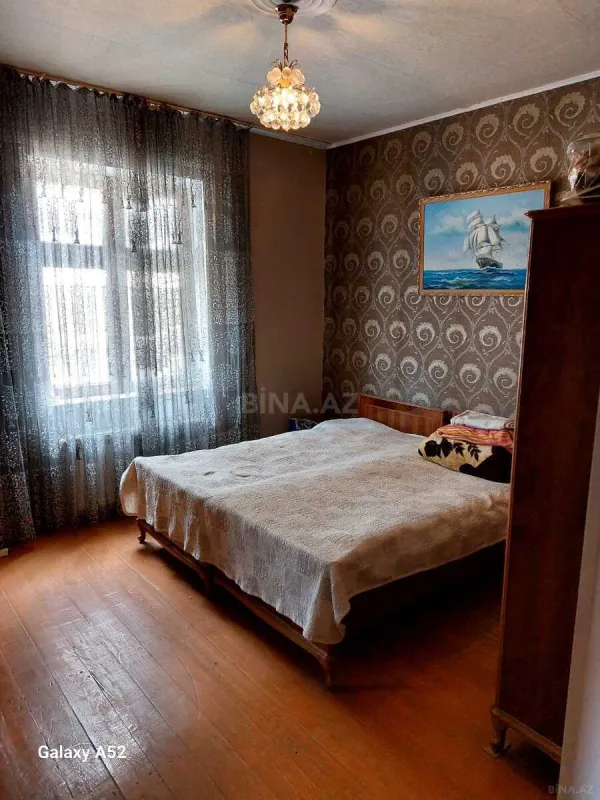 Satılır 4 otaqlı həyət evi 120 m²