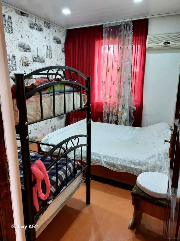 Satılır 4 otaqlı həyət evi 120 m²