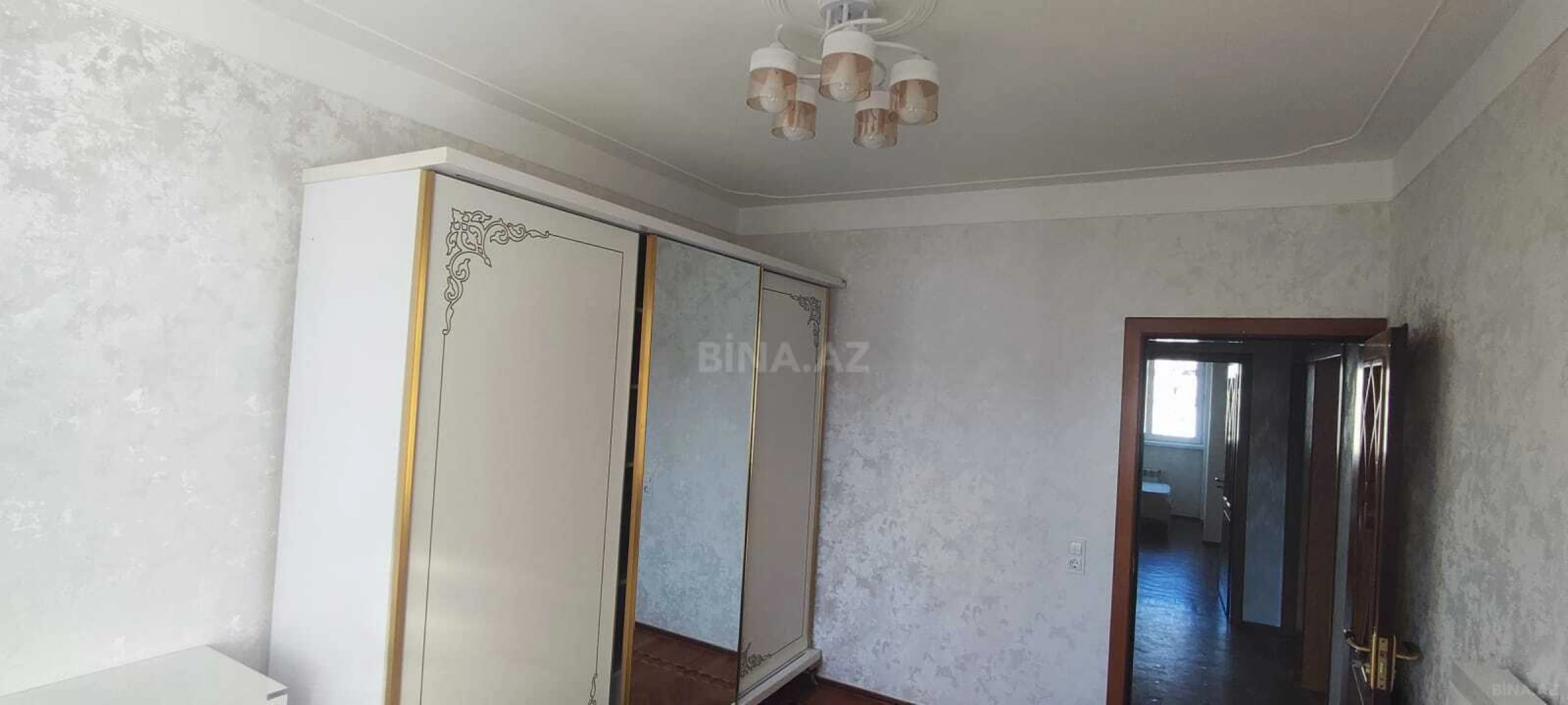 Kirayə verilir 3 otaqlı mənzil 75 m²
