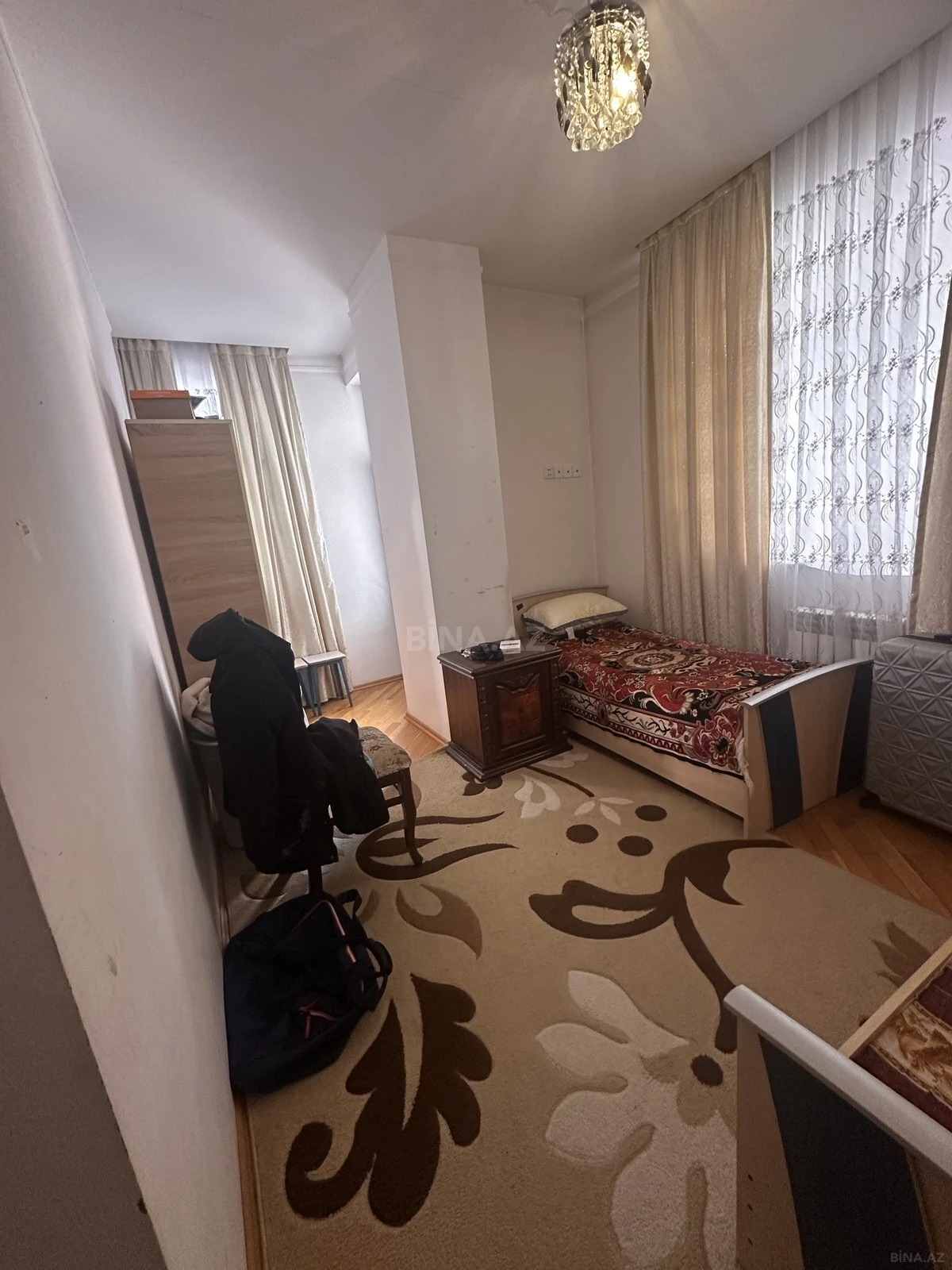 Satılır 2 otaqlı mənzil 95 m²