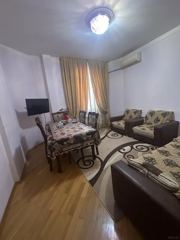 Satılır 2 otaqlı mənzil 95 m²