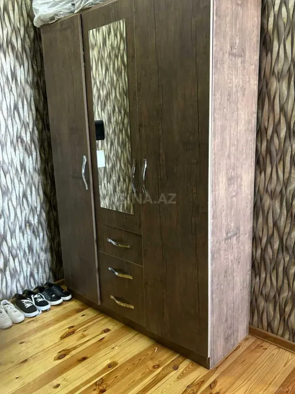 Kirayə verilir 2 otaqlı mənzil 85 m²