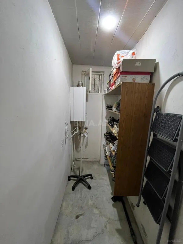 Satılır 6 otaqlı həyət evi 140 m²