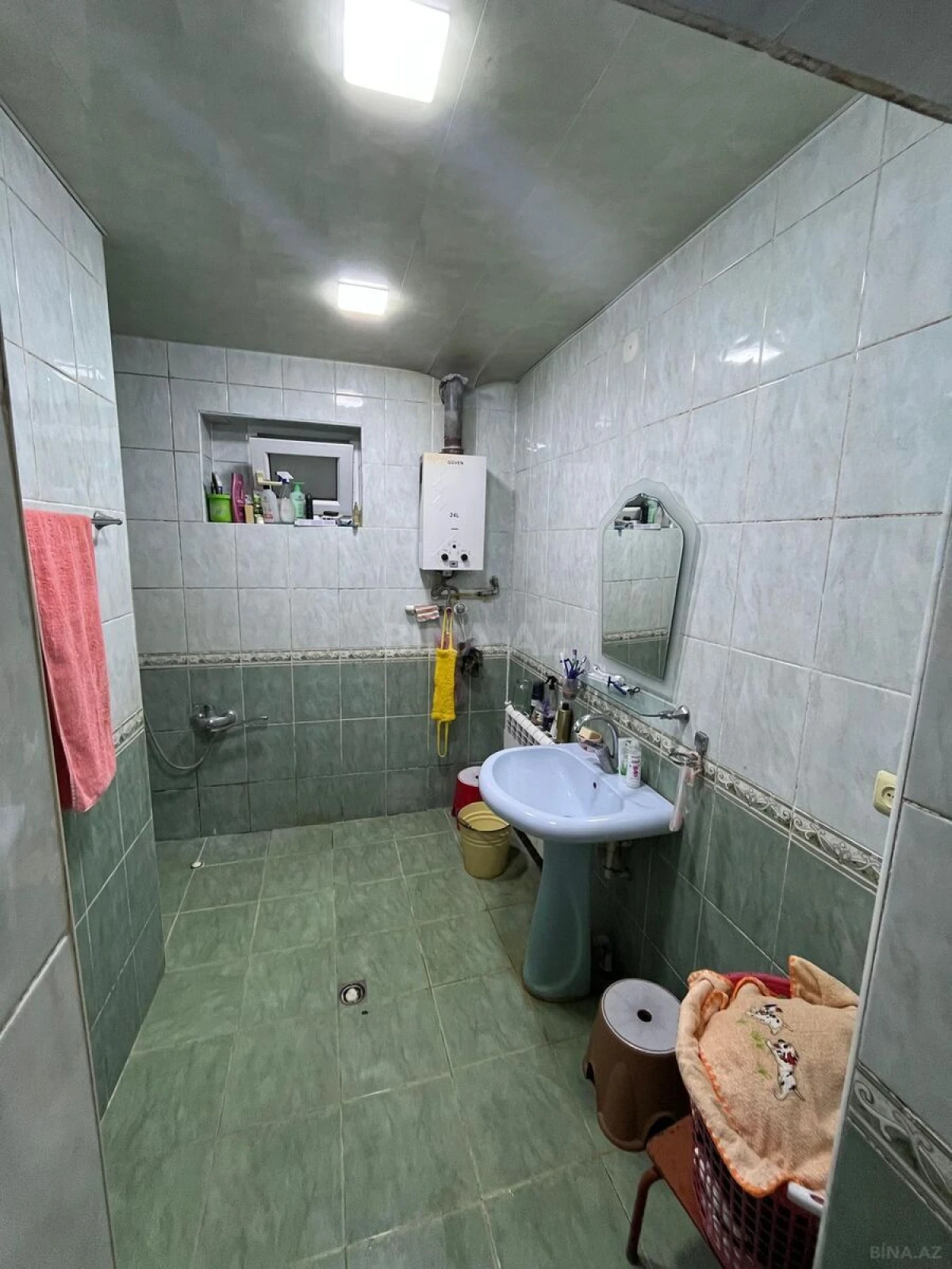 Satılır 6 otaqlı həyət evi 140 m²
