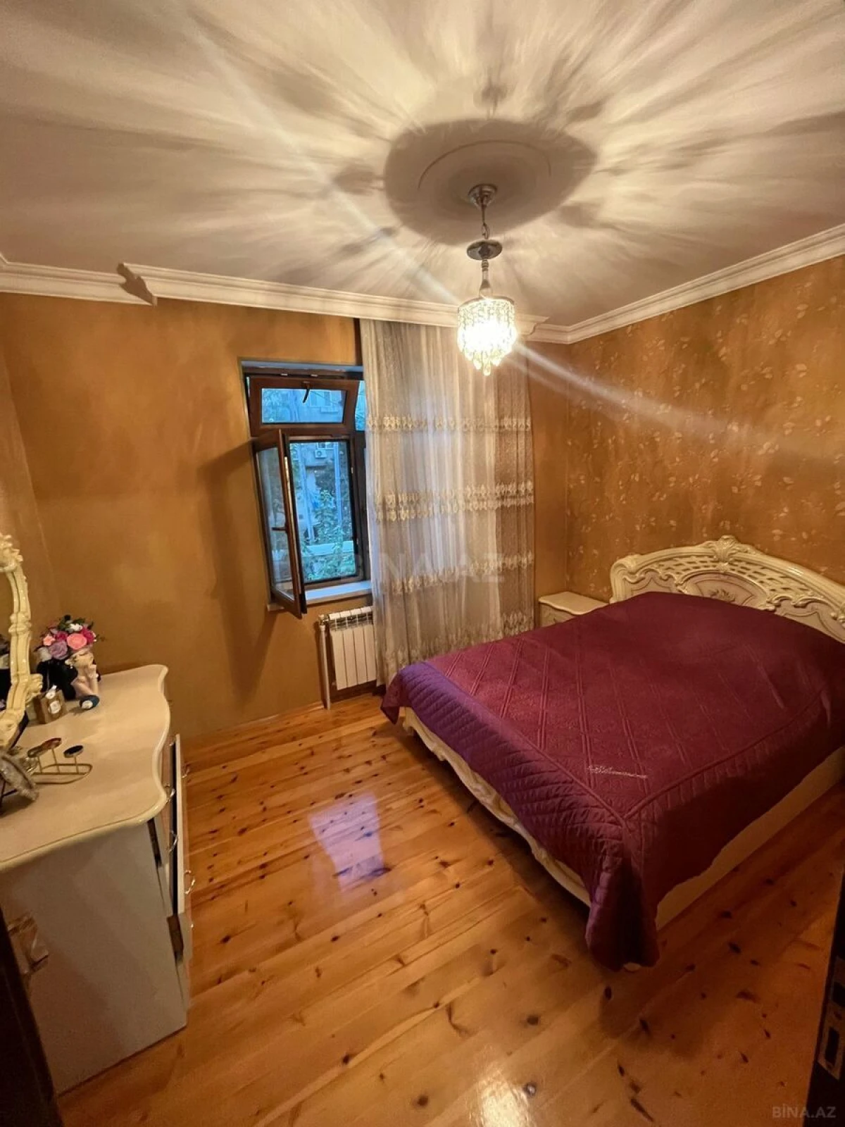 Satılır 6 otaqlı həyət evi 140 m²