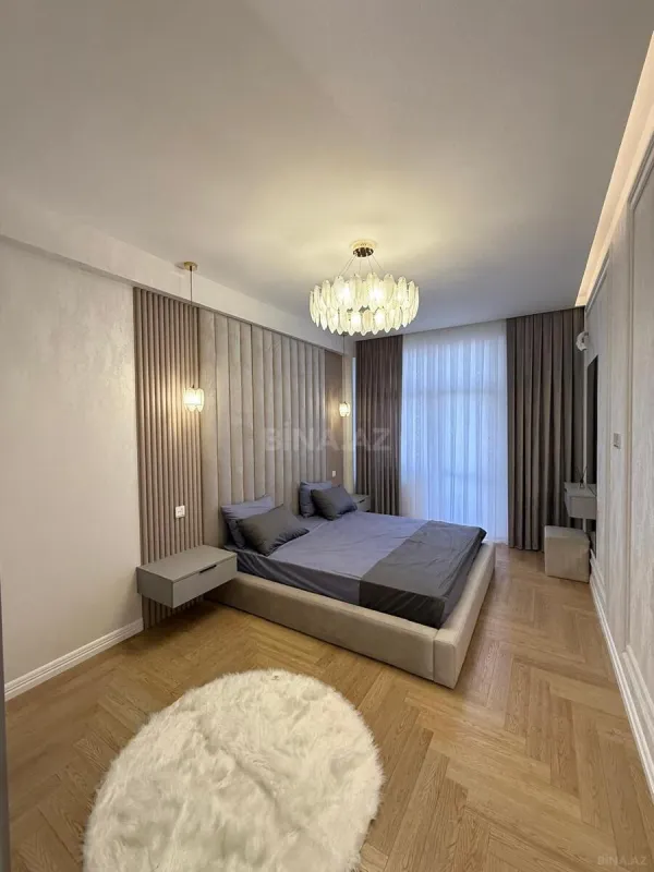 Satılır 3 otaqlı mənzil 120 m²