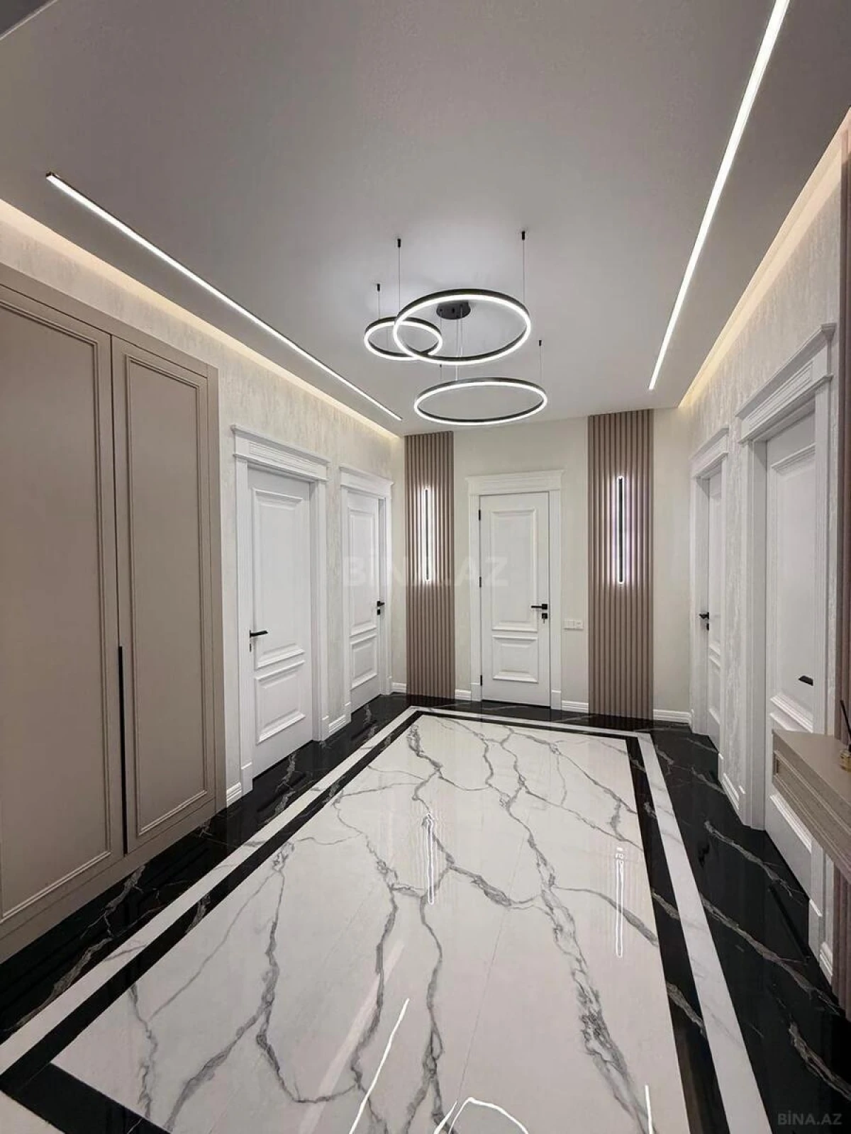 Satılır 3 otaqlı mənzil 120 m²